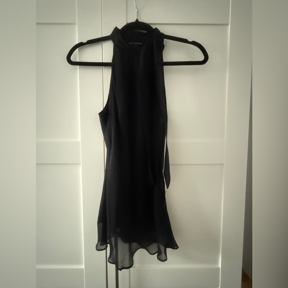 *LAST CHANCE* Banana republic sleeveless 100% SILK SHELL/POLY LINER SZ: SMALL